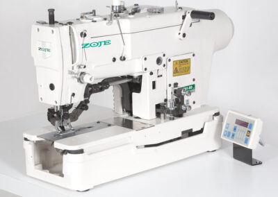 Knopflochmaschine mit Display